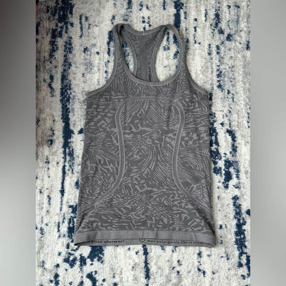 Lululemon Swiftly Tech Tank